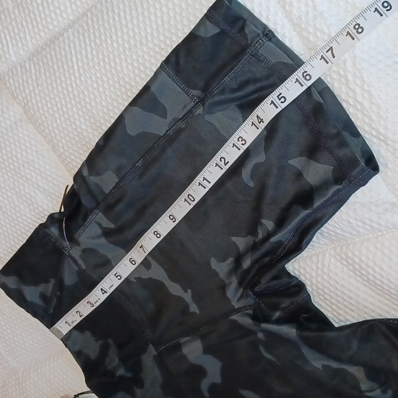 NWT Prana Electa Short II - Picture 9 of 9